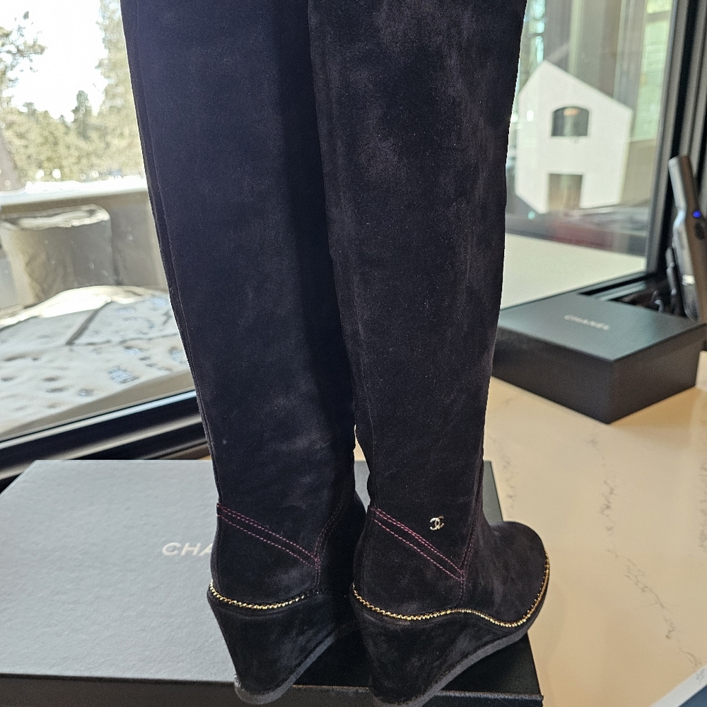 Chanel high boots NWT sz.39 black